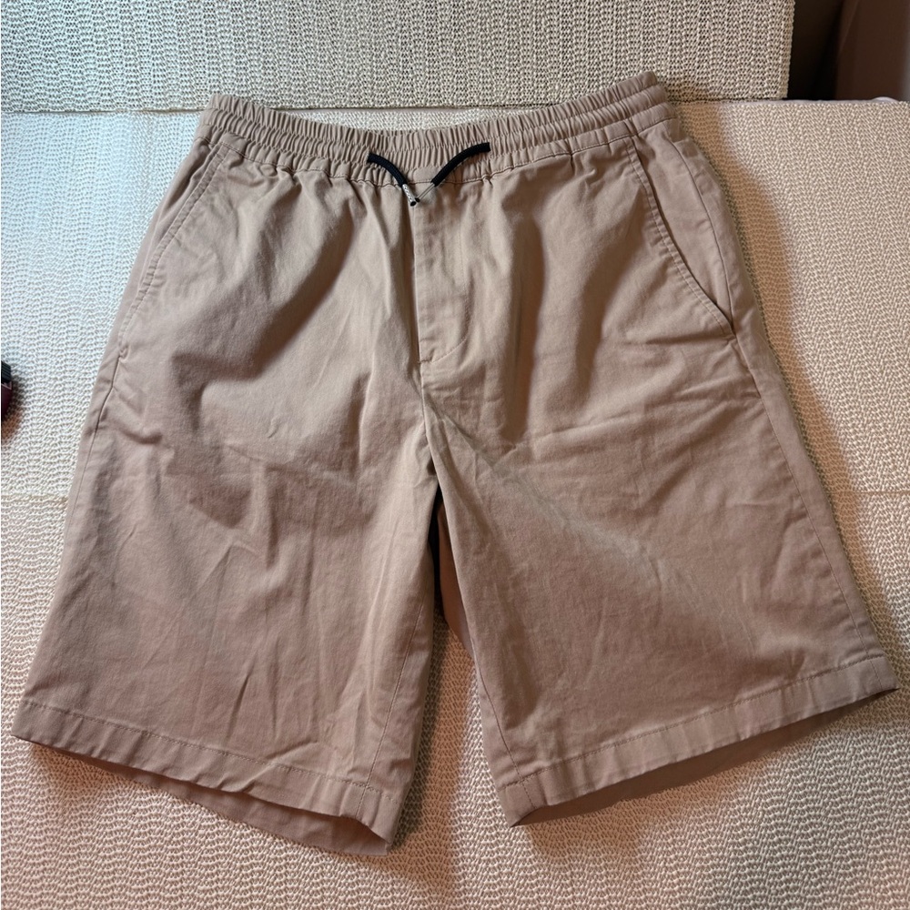 Sandro Men's Beige Flat Front Shorts 40